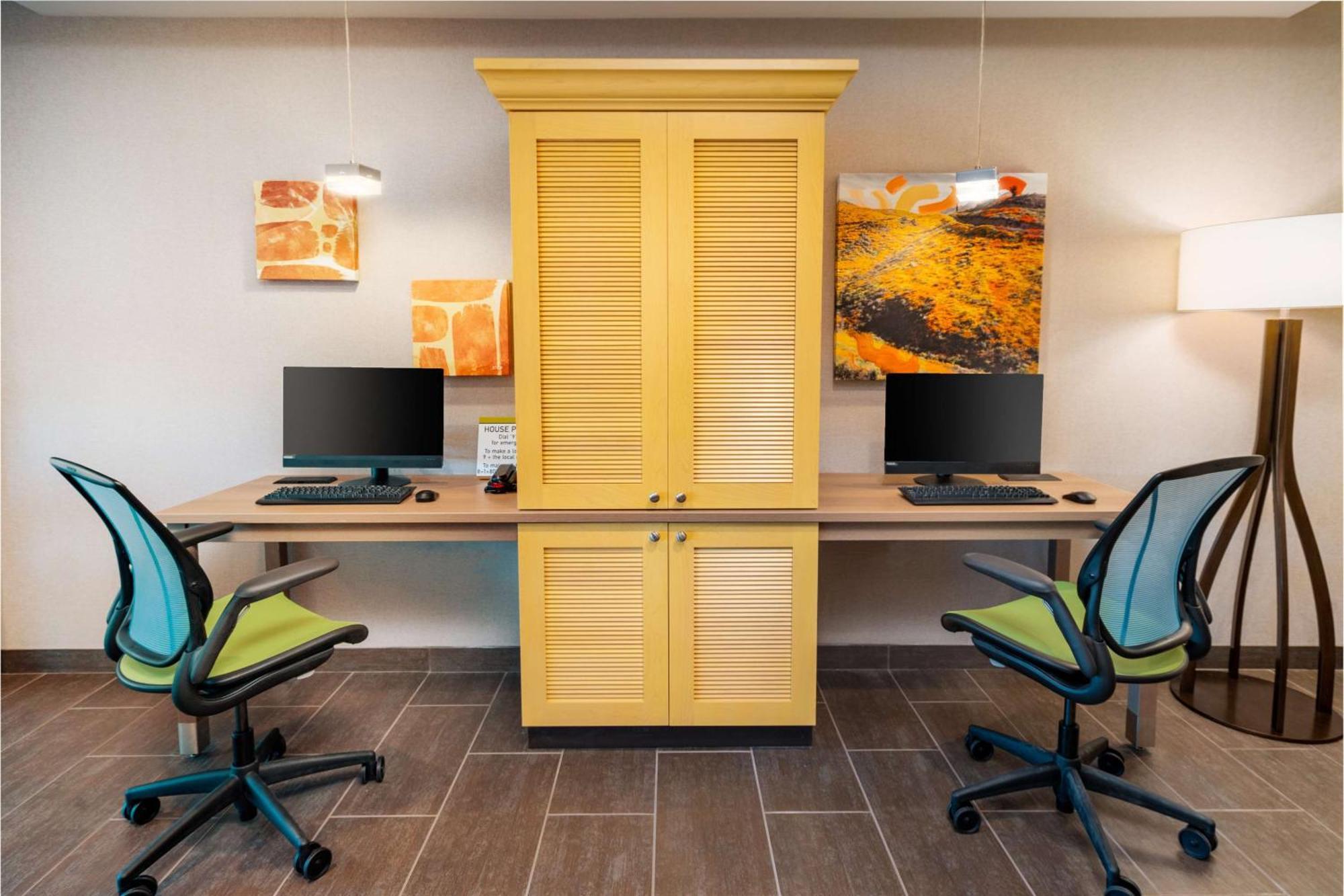 Home2 Suites Corona, Ca Εξωτερικό φωτογραφία